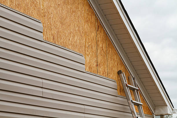 How To Choose The Right Materials for Your Siding Installation in 'Red Chute, LA